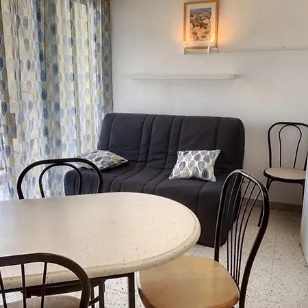 شقة 18m² Proche Des Thermes, Animaux Admis, Balcon - Fr-1-503-131